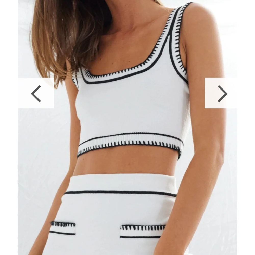Billy J - SNDYS Crop Top